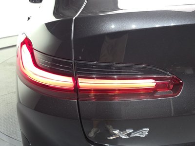 صورة 10 لـ 2022 BMW X4