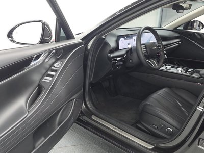 2024 Genesis G80 (RG3) thumbnail 13