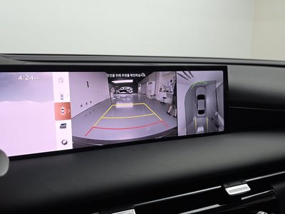 2024 Genesis G80 (RG3) thumbnail 20