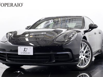 PORSCHE PANAMERA - 1