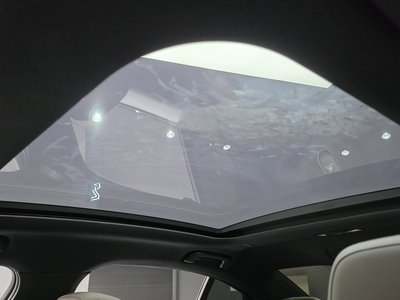2025 BMW 5 SERIES 缩略图 25