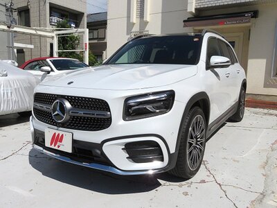 MERCEDES-BENZ GLB
