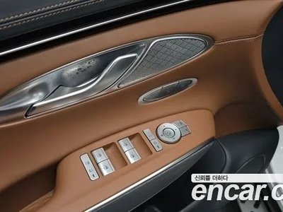 2021 Genesis GV70 thumbnail 17