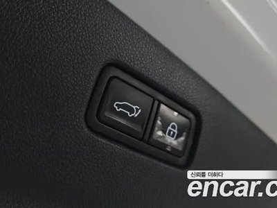 2021 Genesis GV70 thumbnail 20