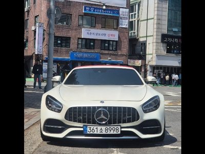 MERCEDES-BENZ GT AMG - 10