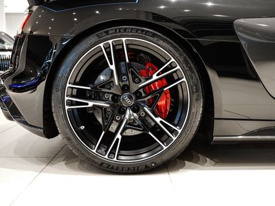 AUDI R8 - 9