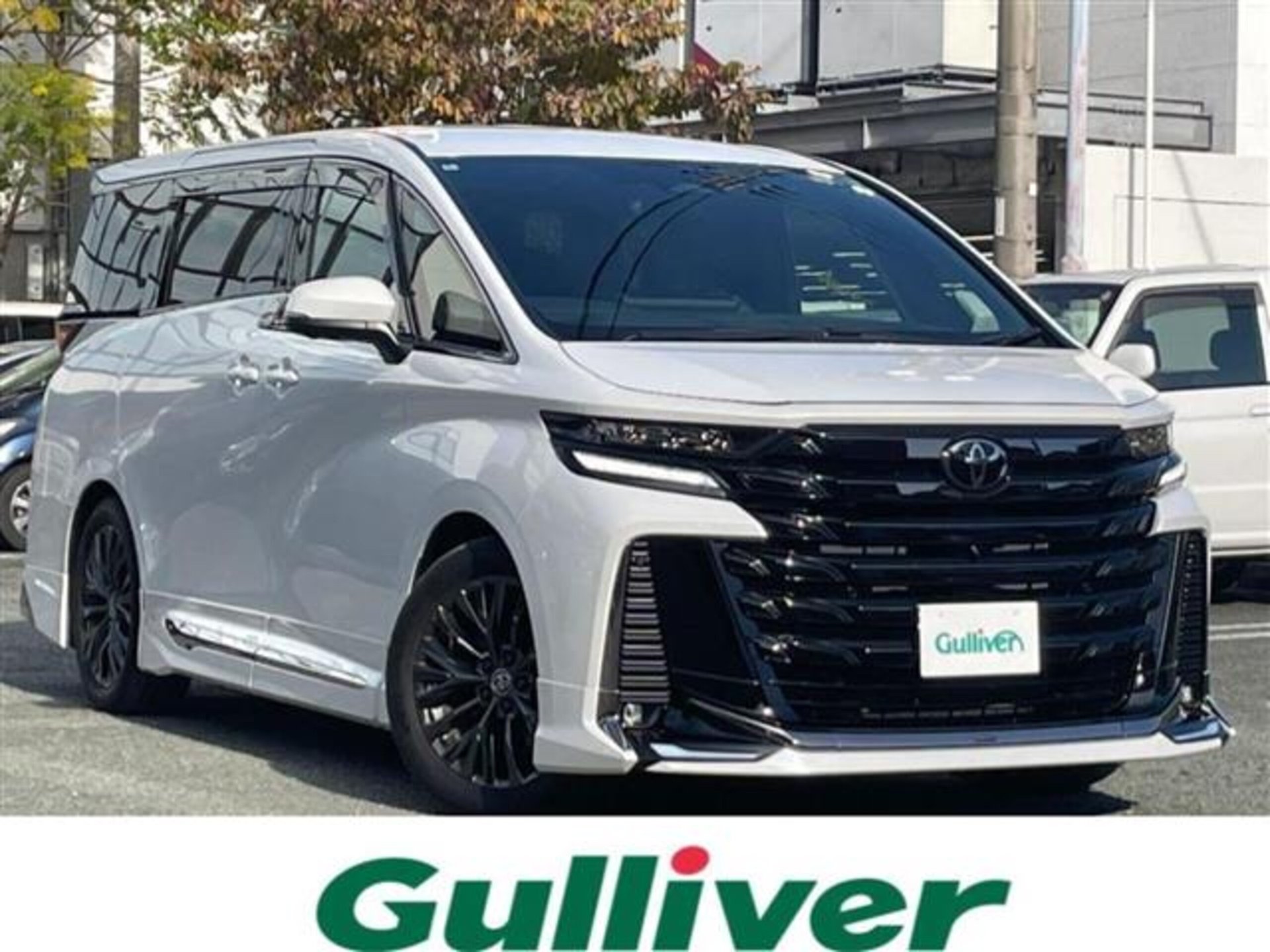 TOYOTA VELLFIRE - View 1