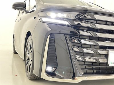 2024 Toyota VELLFIRE photo 8