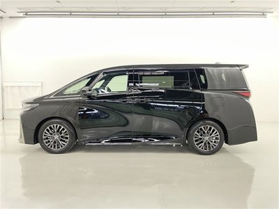 2024 Toyota VELLFIRE photo 5