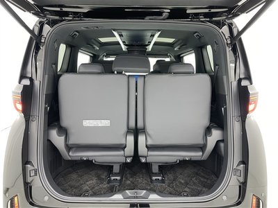 صورة مصغرة 33 لـ 2024 Toyota VELLFIRE