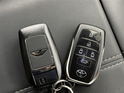 صورة مصغرة 26 لـ 2024 Toyota VELLFIRE