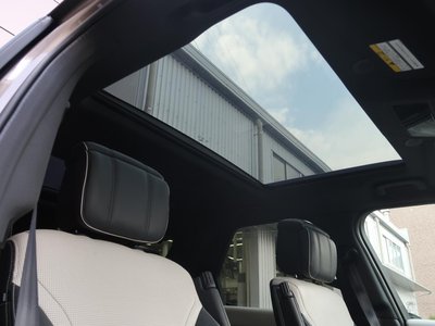 LAND ROVER DISCOVERY - 4