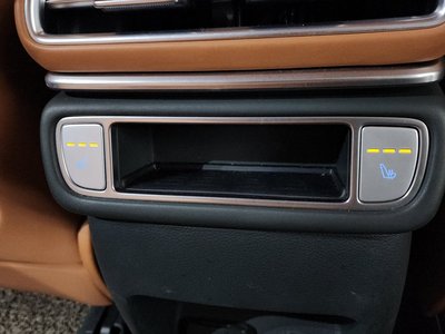 2023 Genesis GV80 thumbnail 18