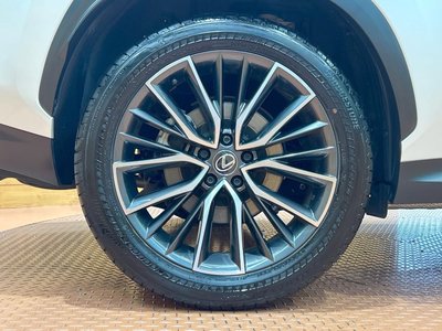 صورة مصغرة 13 لـ 2023 Lexus NX