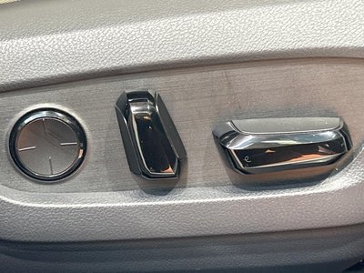 صورة مصغرة 31 لـ 2023 Lexus NX