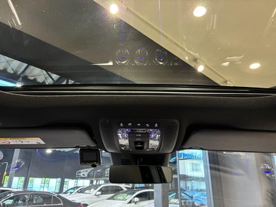 2025 Mercedes-BENZ GLB 缩略图 18