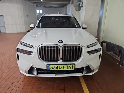 BMW X7 - 1