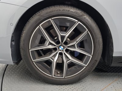 صورة 7 لـ 2024 BMW 5 SERIES