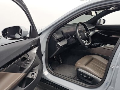 2024 BMW 5 SERIES thumbnail 14