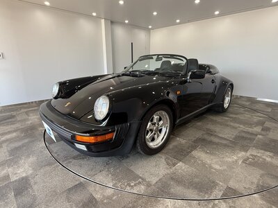 PORSCHE 911 - 4
