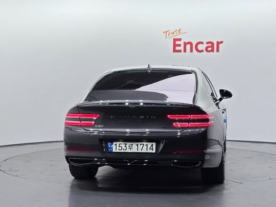 GENESIS G80 (RG3) - 3