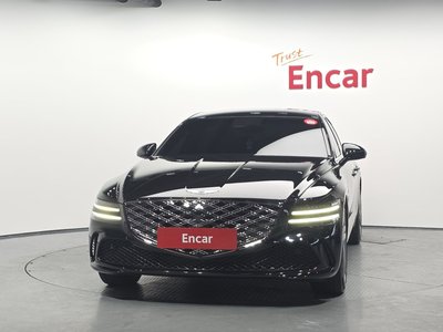 GENESIS G80 (RG3) - 2