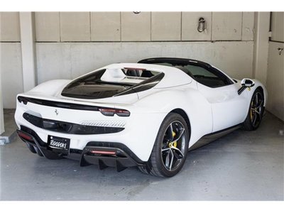 2025 FERRARI 296 GTS — миниатюра 16