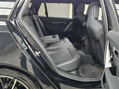 2026 BMW M5 缩略图 17