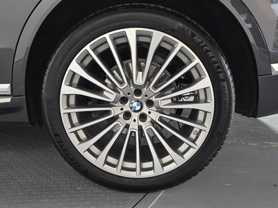 BMW X7 - 8