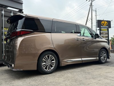 2026 TOYOTA ALPHARD photo 9