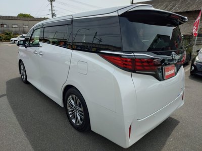 TOYOTA ALPHARD - 10