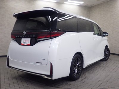 2024 Toyota VELLFIRE photo 7