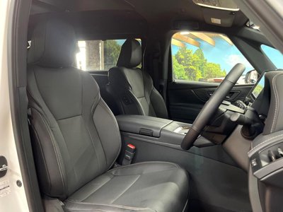 2024 Toyota ALPHARD photo 8
