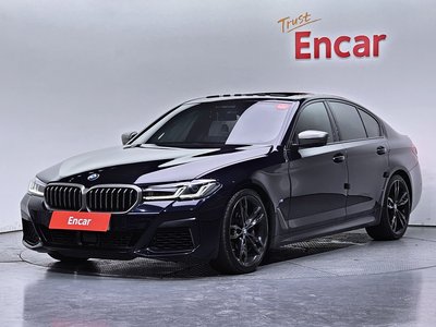 BMW 5 SERIES - 1