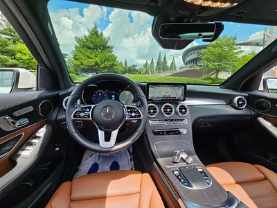 MERCEDES-BENZ GLC - 8