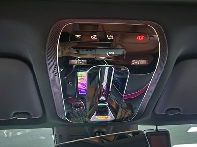 2025 Mercedes-BENZ GLC — миниатюра 12