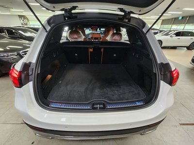 2025 Mercedes-BENZ GLC — миниатюра 19
