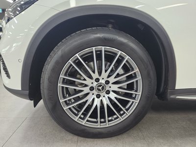 2025 Mercedes-BENZ GLC — миниатюра 20