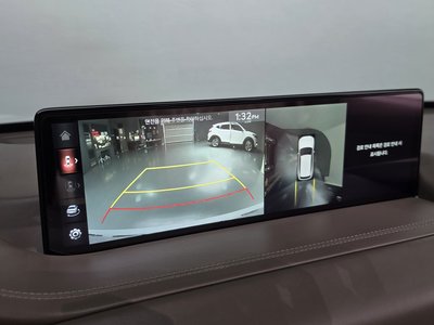 2021 Genesis GV80 — миниатюра 14