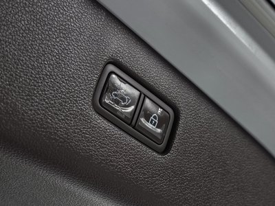 2021 Genesis GV80 — миниатюра 18