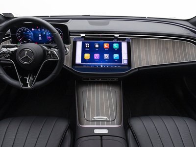 MERCEDES-BENZ E-CLASS - 5