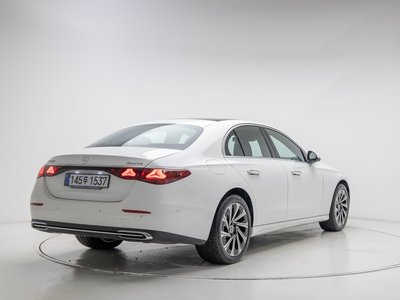 MERCEDES-BENZ E-CLASS - 4