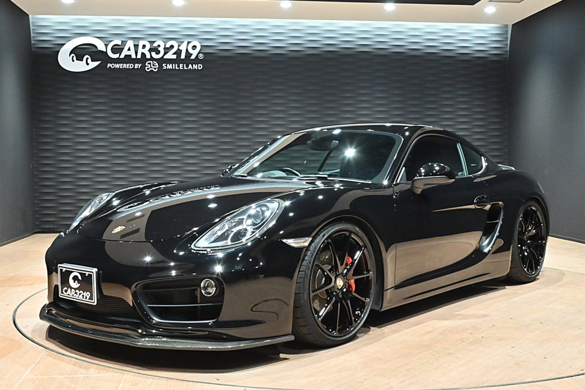 PORSCHE CAYMAN - View 1