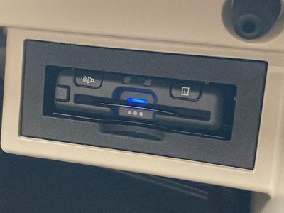 TOYOTA LAND CRUISER PRADO - 10