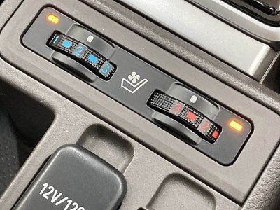 TOYOTA LAND CRUISER PRADO - 9