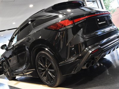 2025 Lexus RX 照片 3