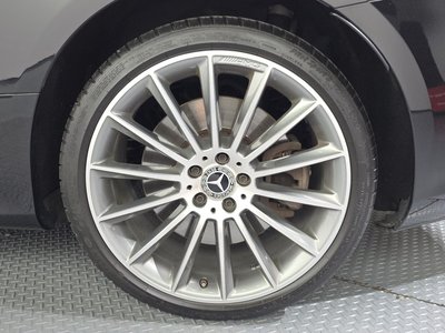 MERCEDES-BENZ E-CLASS - 8