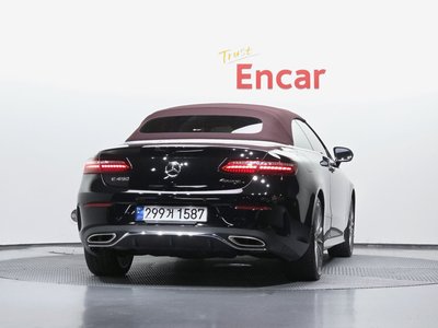 MERCEDES-BENZ E-CLASS - 4