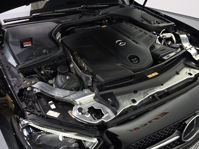 MERCEDES-BENZ E-CLASS - 7