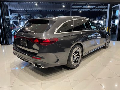 MERCEDES-BENZ E-CLASS WAGON - 5